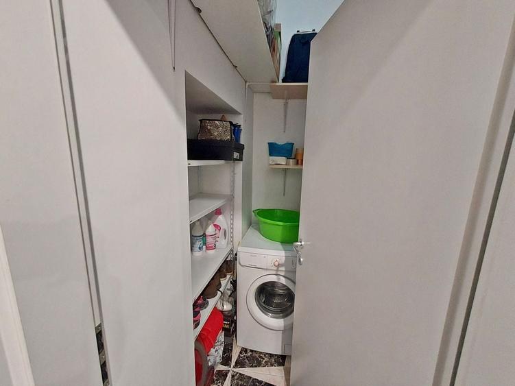 Apartament 3 camere, boxa, pod, parcare, Centru,  zona B-dul Eroilor - 13