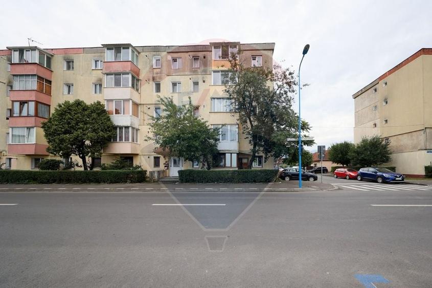 Spatiu comercial / birouri cu intrare separata din strada - 18