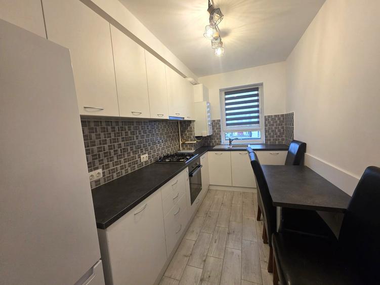 Apartament 2 camere si dressing etaj 4 Avantgarden 3 - 5