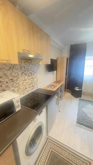 Inchiriez garsoniera in zona Buziasului, et.4, suprafata utila de 15 mp. - 3