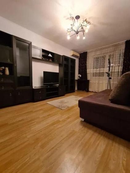 Apartament 3 camere metrou Aparatorii Patriei - 1