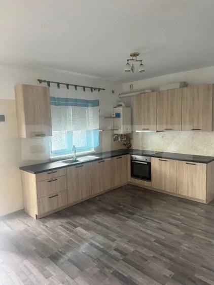 Casa duplex de inchiriat- 4 camere, zona Ipotesti - 5