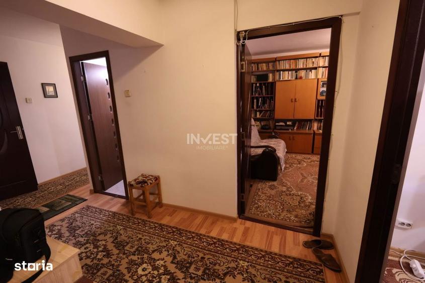 Apartament de vanzare, 4 camere, decomandat, zona Pacurari-Pizza Smile - 8