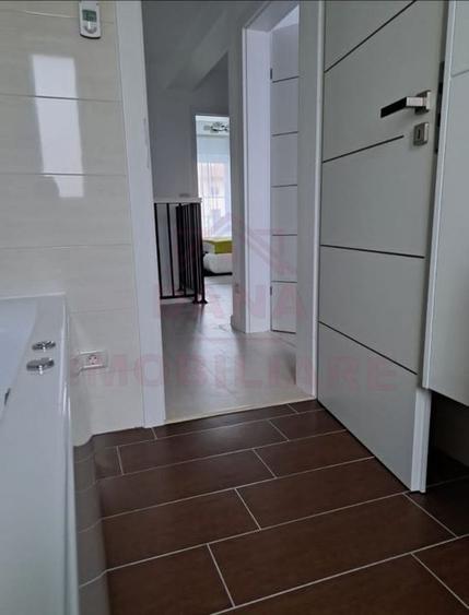 VILĂ TIP TRIPLEX/ LA CHEIE/ &Icirc;N CARANSEBEȘ/,JUD.C-S COMISION 0% - 15