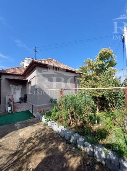 Casa veche cu teren 304 mp Intre Lacuri - 12