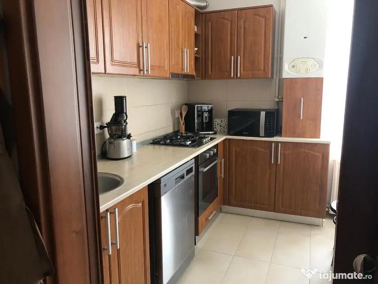 Apartament 3 camere, etaj 2, balcon, parcare Floresti zona Stadion - 11