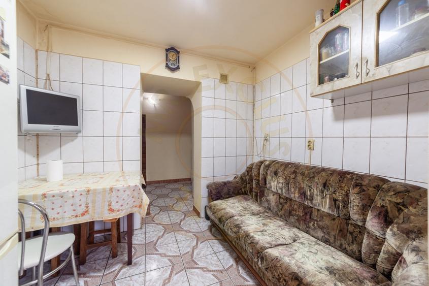 Apartament 2 camere parter Gavana -Paltinului Scoala nr 15 - 4