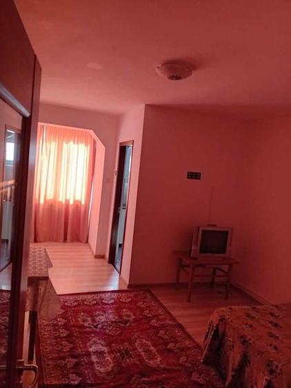 Garsonieră decomandată în Exterior Vest