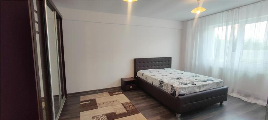 1 CAM BUCIUM LID NOU DECOMANDAT CU TERASA - 1