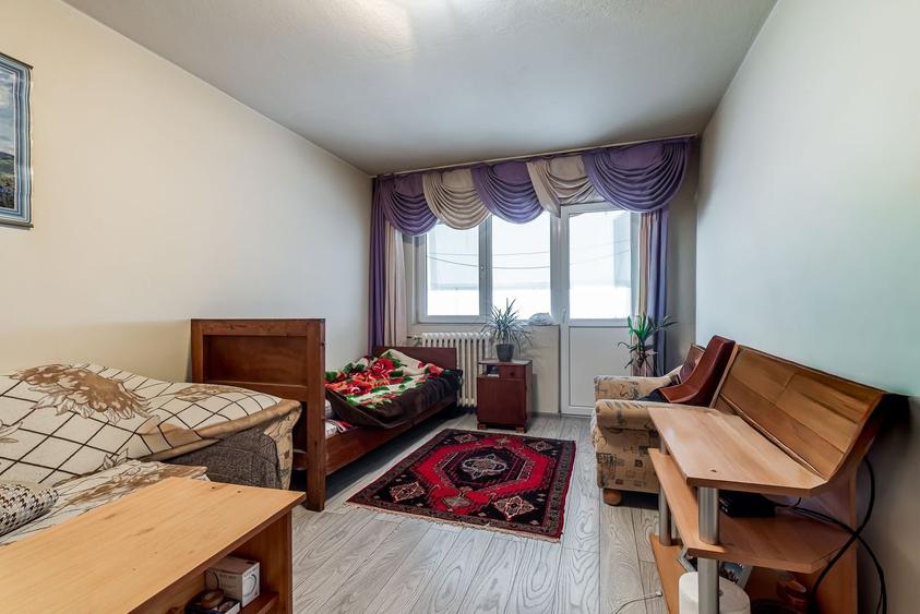 Apartament 3 camere decomandat - Vlaicu, Arad - COMISION 0% - 2