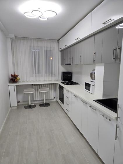 Vand apartament 4 camere - 2