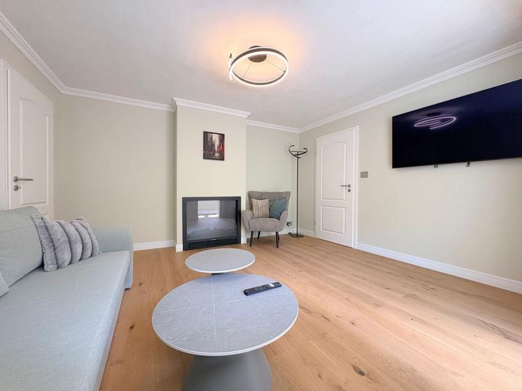 Apartament cu 2 camere semidecomandat, mobilat în Complex Studențesc
