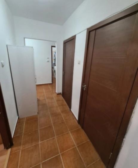 Apartament decomandat în Colentina