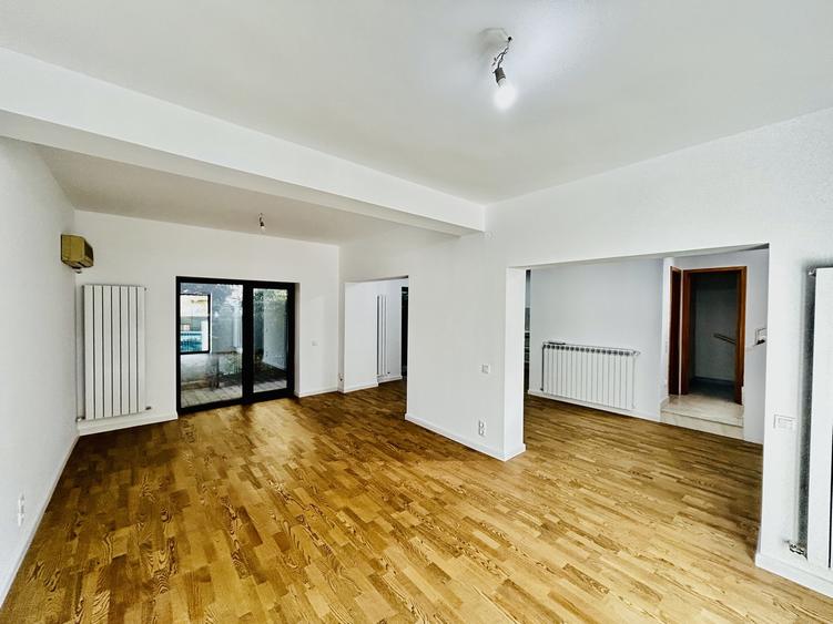 Ion Mihalache, Aviatorilor, Arcul de Triumf - 9