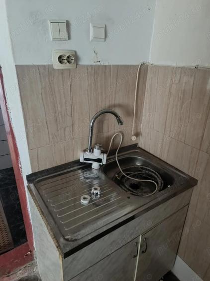 Inchiriez casa batraneasca - 2