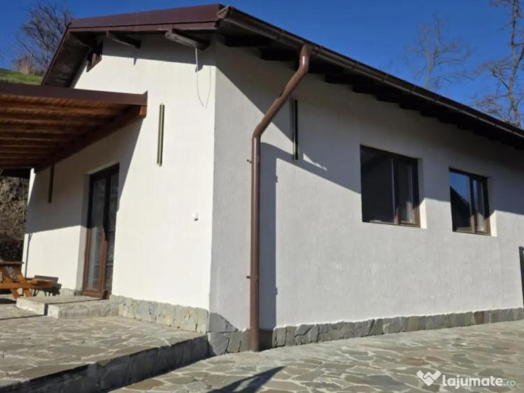 Casa noua 108 mp cu teren 1.890 mp, zona lini?tita - 10