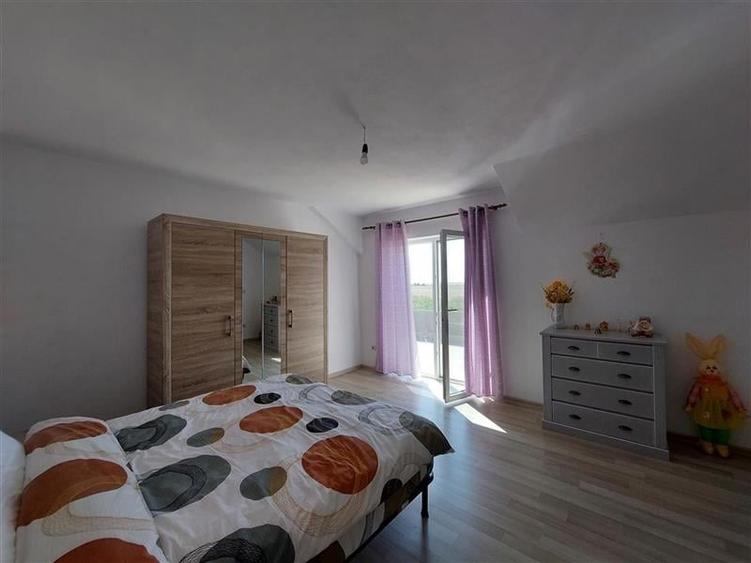 PRET REDUS!!! Casa cu 4 dormitoare in Sofronea - 19