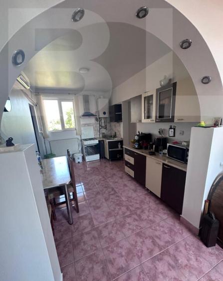 Vand apartament in cartier de case - 10