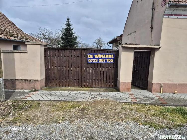 Casa plus anexa parter, Tamaseu central, gaz, sosea , ter 3040 mp - 2