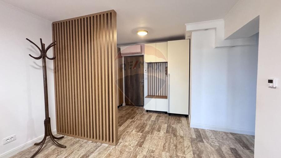 Apartament 3 camere de vanzare Tiglina1 Bloc NOU 2002 - 5