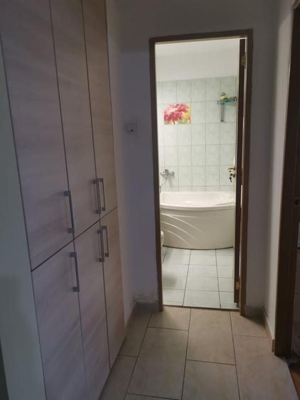 2 camere Fratii Golesti, etaj 1, finisaje medii, mobilat! - 4