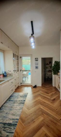 Vila cu 3 camere, 3 bai , piscina , ready-to-move, lux, Podgoria, Bihor. - 10