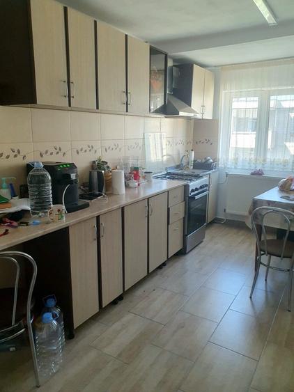 Vand apartament 3 camere Cantemir - 7