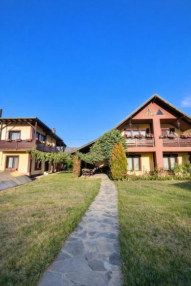 Casă Budești – potrivită pentru familie, curte și spații generoase - 2