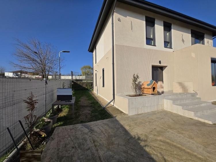 Casa noua 151mp curte 1000m Frumusani mobilata lux -langa Lac/Primarie - 25