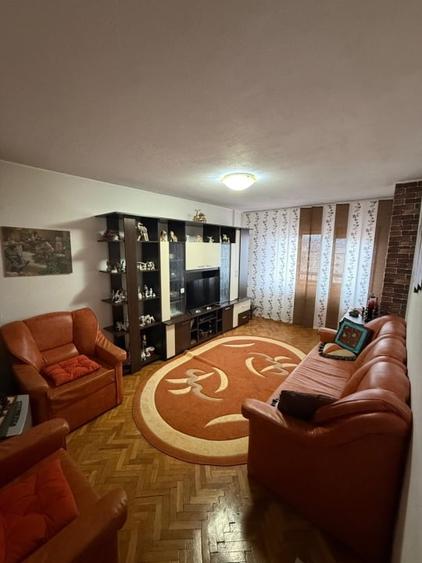 4 camere - Pacurari- Esplanada Mimoza- 84 mp - 138000 euro - 1