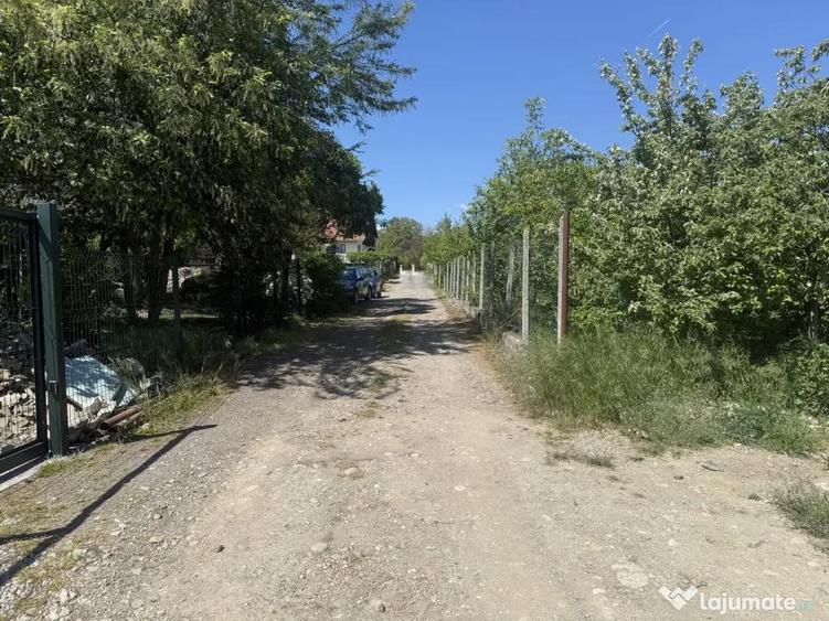 Vand teren zona Deva loc lini?tit, acces bun, utilita?i aproape, 942mp - 1