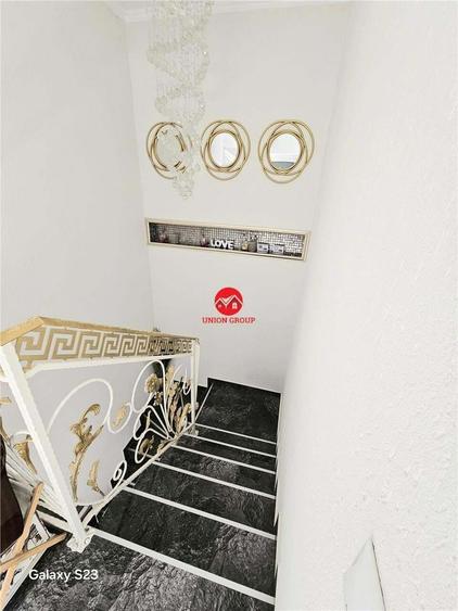 Casa Impresionanta Cu Finisaje si Mobilier Premium, Navodari - 1