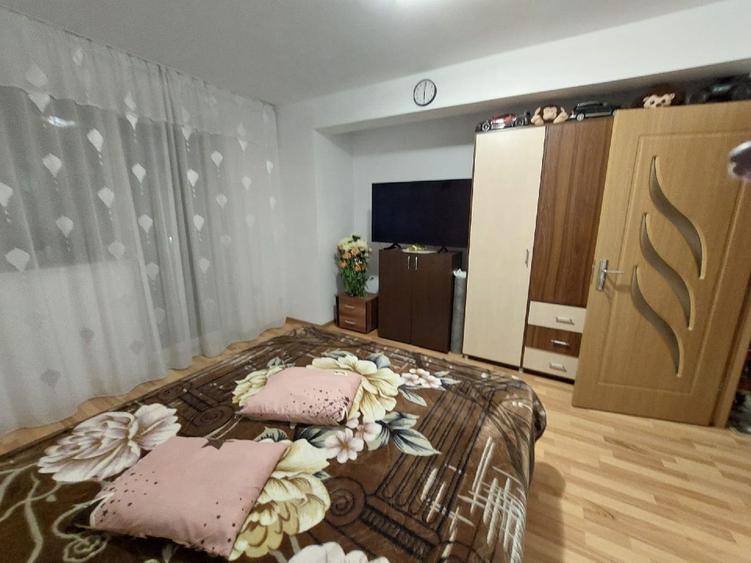 Apartament 3 camere + parcare - Strada Florilor - 7
