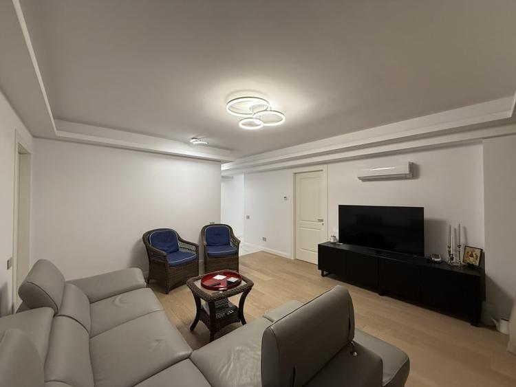 Unirii Palatul Parlamentului bloc 2023 - 2