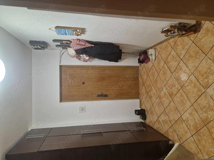 Apartament 3 camere ,Dristor , 10 min de metrou - 2