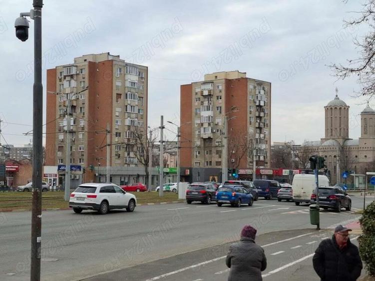 Vand!!! Ap 2 cam spatios Uta pe Bulevard cu termoteca 81 mp construiti - 2