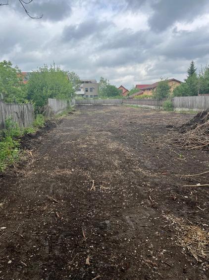 OMNIA-Proprietati alese! Teren mare, casa la rosu, excelent situat. - 3