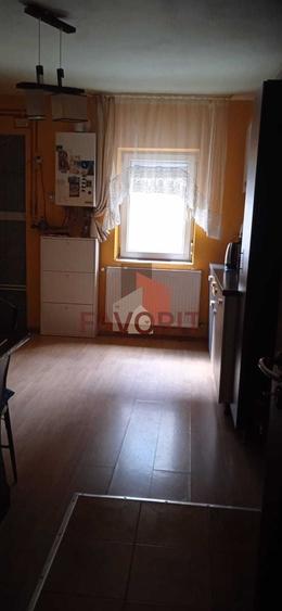 2 camere | centrala proprie | zona excelenta | - 4