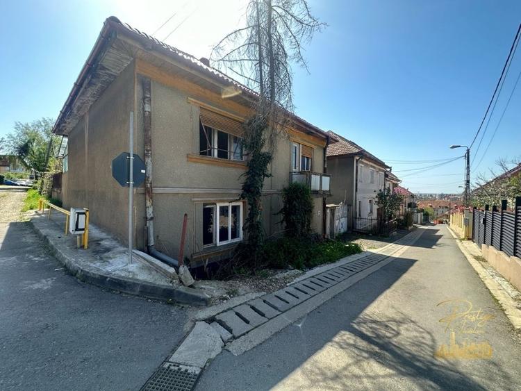 Casa renovabila cu teren generos de 700 mp in zona Garii - Oradea - 4