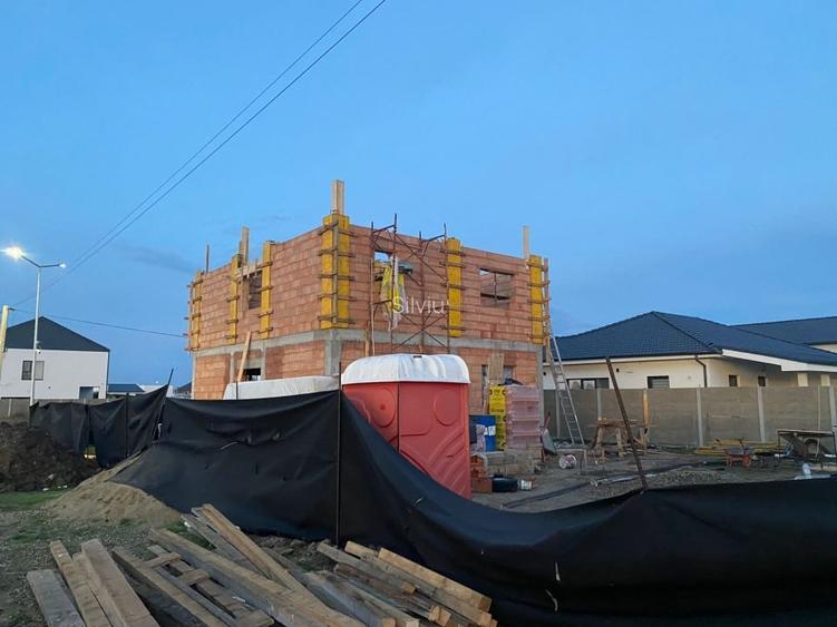 Proprietar. Casa individuala P+1Etaj