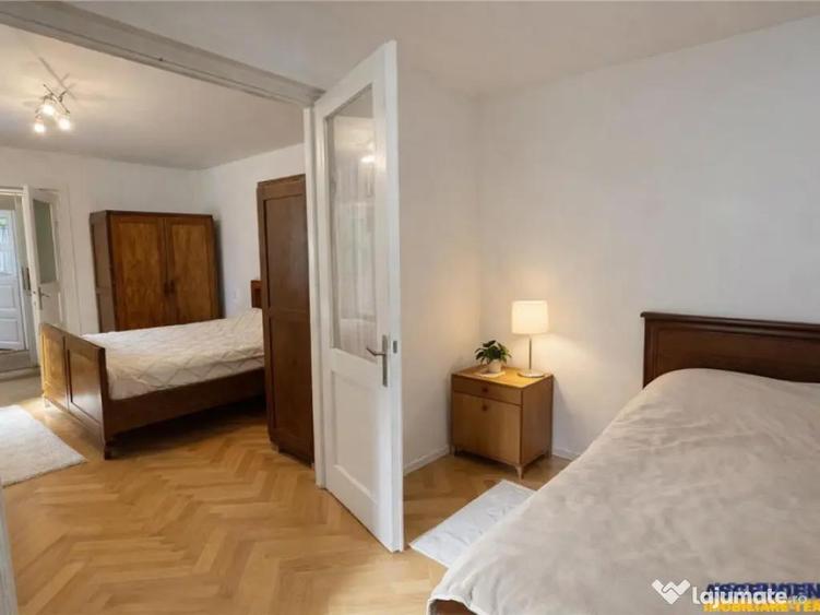 FILM Tur 3D!Casa cu 4 camere si curte, Central, Targu Mures. - 1