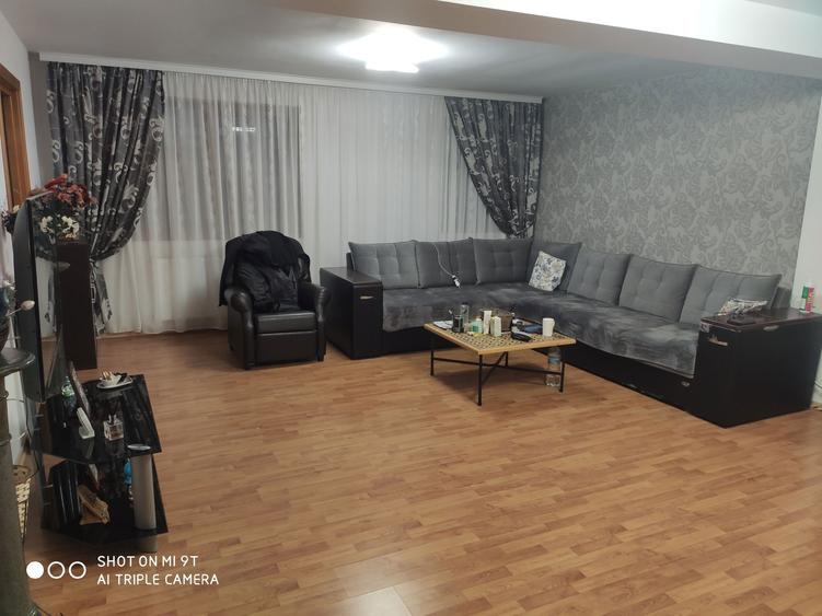 OFERTA!!! Proprietar-Vand Casa - 6