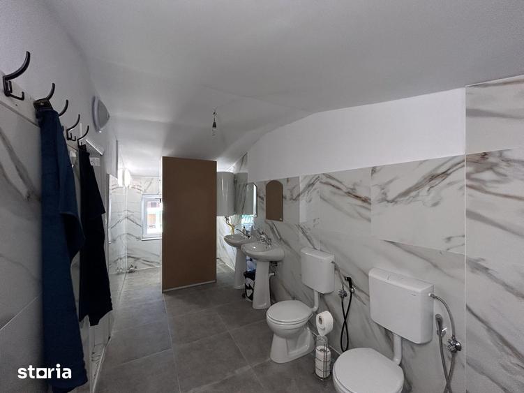 Spațiu comercial, de 140 mp, în Subcetate