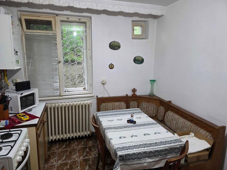 Apartament 3 camere - 15