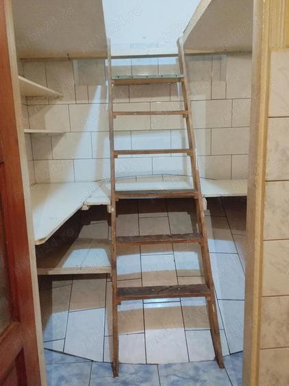 Apartament la casa de vanzare - 5