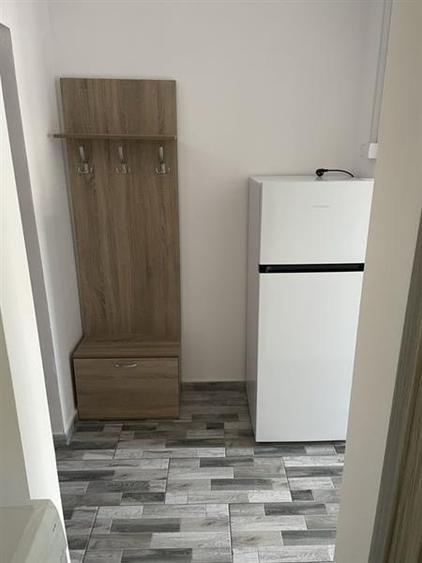 Garsoniera renovata, etaj 1, Astra, Brasov - 8