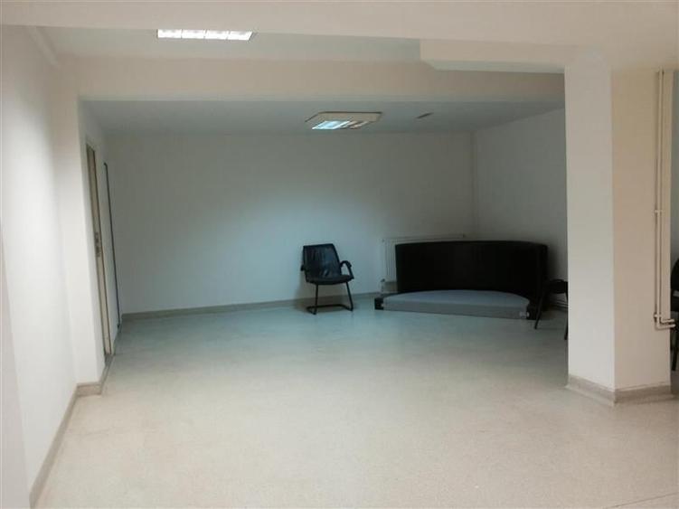 Imobil de vanzare - metrou Basarab - 9