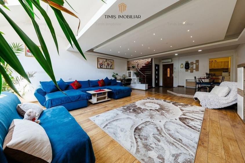 Apartament pe 2 niveluri I 3 cam & 2 băi, in P-ța Unirii  - Comision 0% - 1