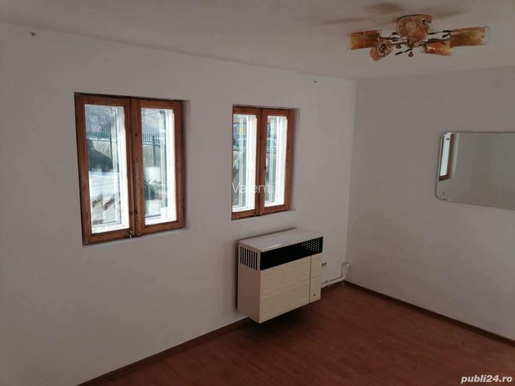 Casa de vanzare