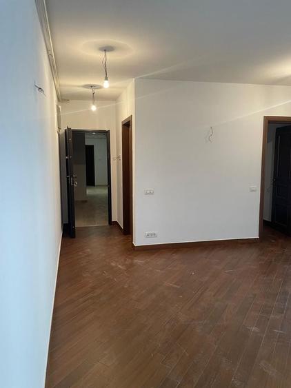 VANZARE | 4 CAMERE | BELLER | DOROBANTI - 4